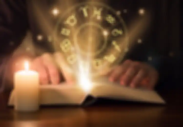  5 Zodiak Ini Sangat Beruntung Soal Asmara dan Keuangan di Agustus 2018, Jangan Lewatkan kesempatan Ya!