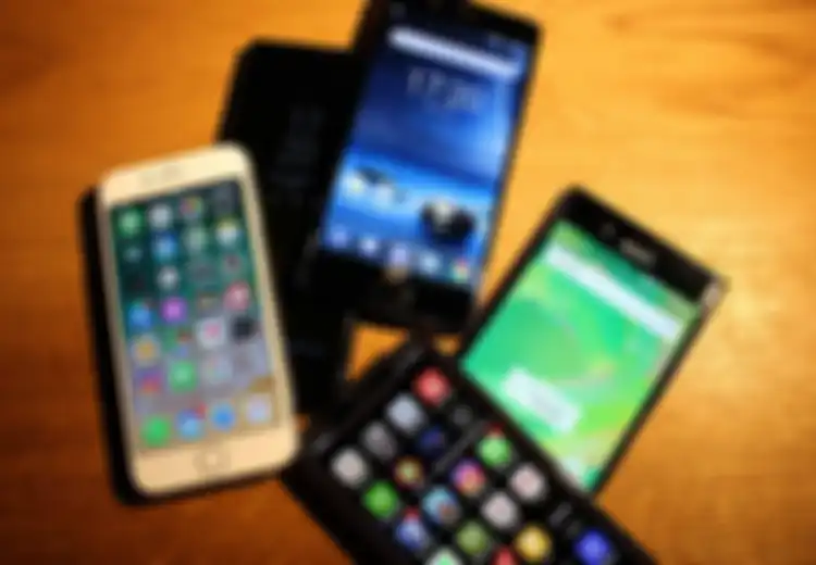 Dari Xiaomi hingga iPhone, Inilah 16 Smartphone dengan Radiasi Paling Tinggi