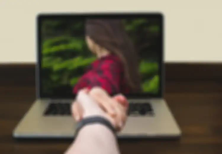 Pasangan Idaman, 5 Zodiak Ini Paling Awet dan Hebat dalam Menjalani Hubungan Jarak Jauh