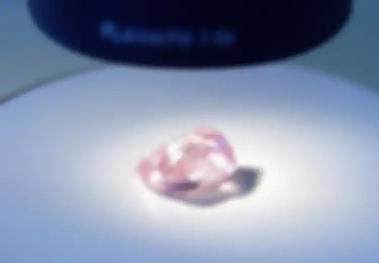 Temuan Luar Biasa! Inilah Berlian Pink yang Sangat Langka dan Pernah Terjual dengan Harga Triliunan