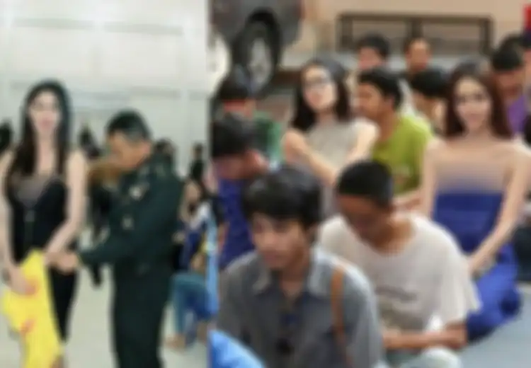 Thailand Dianggap 'Surganya' Ladyboy, Padahal Ini Sebenarnya Yang Mereka Alami Di Sana