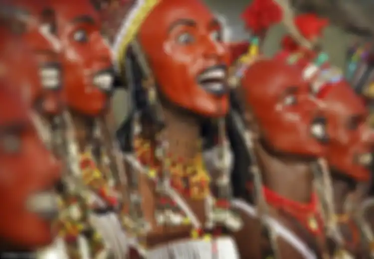 Panggilan Kawin Pria di Suku Wodaabe: Curi Istri Pria Lain untuk Dinikahi dan Dibawa Lari
