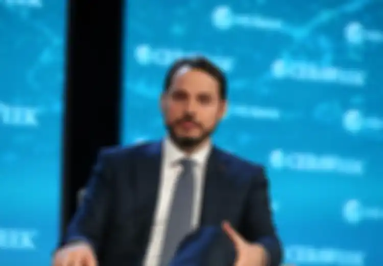 Inilah Berat Albayrak, Menteri Keuangan Turki sekaligus Menantu Erdogan yang Kinerjanya Kini Jadi Sorotan