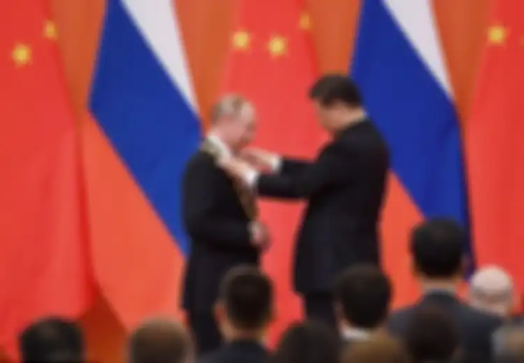 2 Lawan 1, Kesal Dituduh Campuri Pilpres AS, Putin Isyaratkan Buat Aliansi Militer Paling Kuat yang Pernah Ada Antara Rusia dan China, 'Militer Amerika Langsung Kalah Telak!'