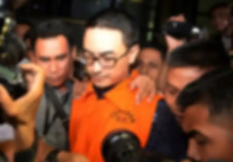 Ini 19 Daftar Belanja Pribadi Zumi Zola yang Diduga Dibayar Menggunakan Uang Gratifikasi