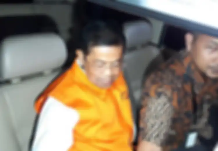 Idrus Marham Akhirnya Pakai Rompi Oranye KPK Setelah Jalani Pemeriksaan Perdana sebagai Tersangka