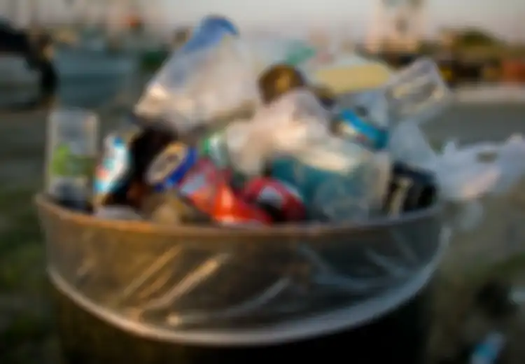 Jangan Buang Sampah Sembarangan di Cirebon Kalau Tak Mau Didenda Rp50 Juta atau Dipenjara!