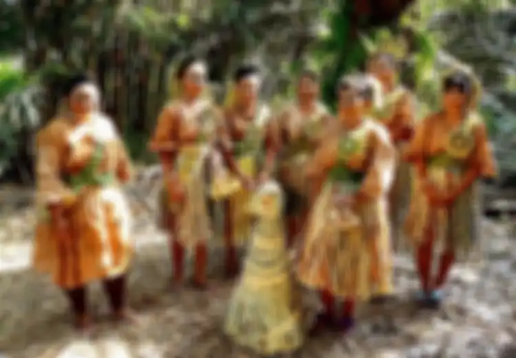 Menari untuk Orang Mati: Inilah Ritual Suku Misterius dari Malaysia