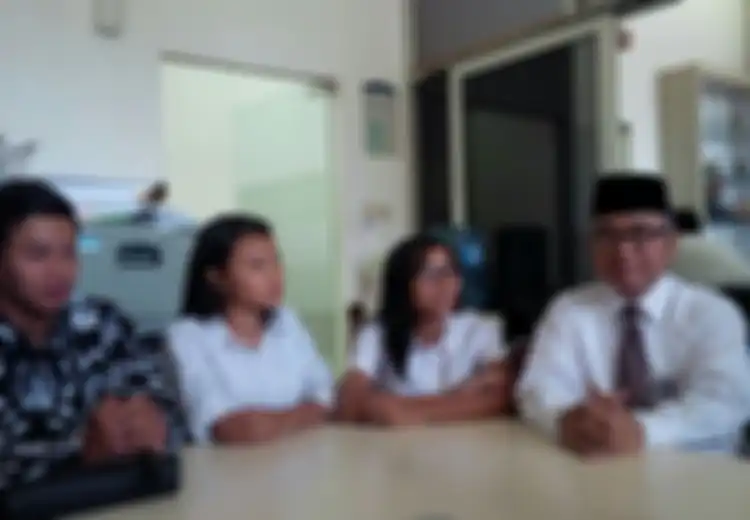  UNS Solo Janji Bebaskan Biaya Kuliah 2 Mahasiswa Sekaligus Atlet Difabel Asian Para Games