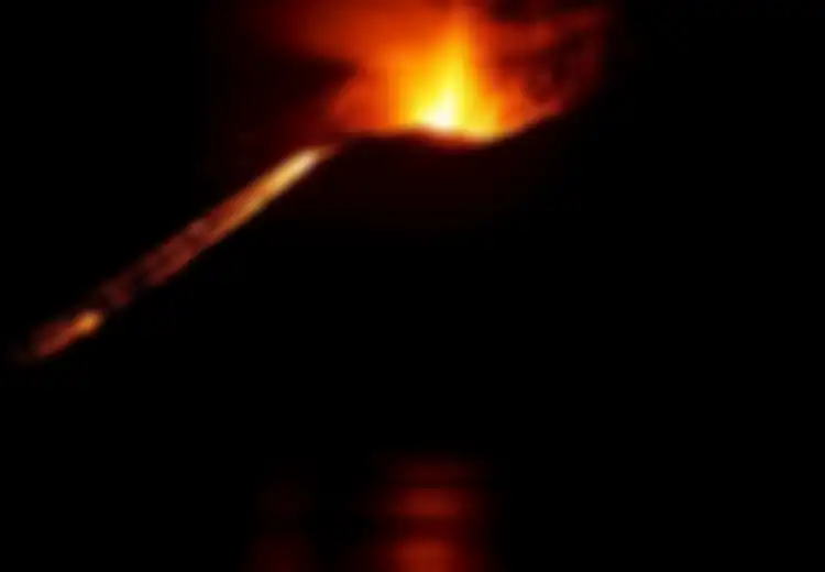 Letusan Krakatau 1883 Jadi Tsunami Vulkanik Terbesar, Bukti Bahwa Tsunami Karena Aktivitas Gunung Berapi Memang Sangat Mematikan