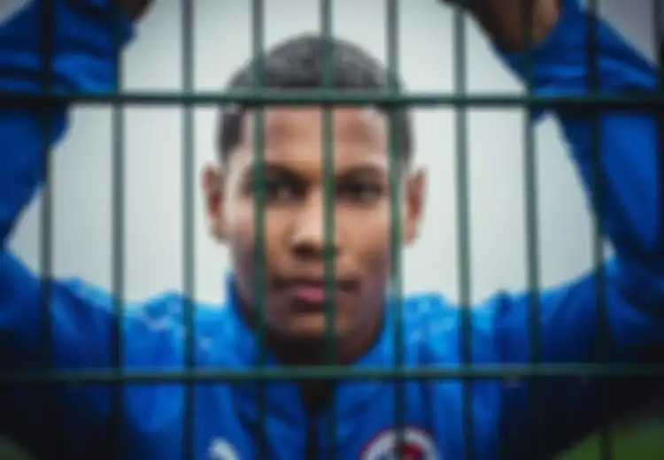 Potret Darren Sidoel, Pemain Liga Inggris Keturunan Wonosobo yang Siap Bela Timnas Indonesia