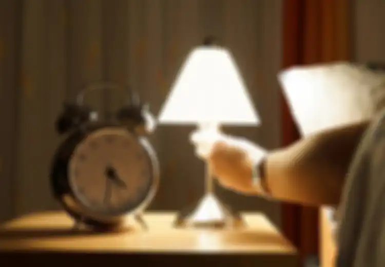 Jangan Sepelekan Lampu yang Menyala saat Tidur, Bisa Bikin Program Diet Anda 'Hancur Lebur'