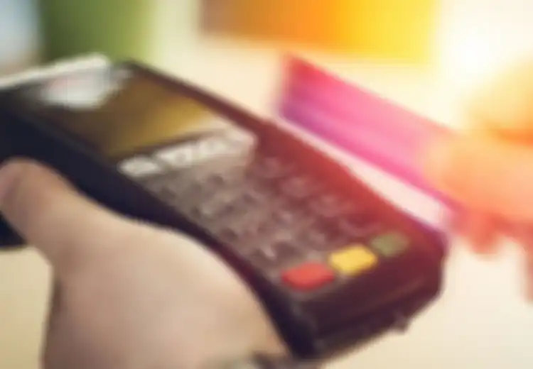 Ingat! Jangan Pernah Biarkan Kartu Debit atau Kredit Digesek Dua Kali