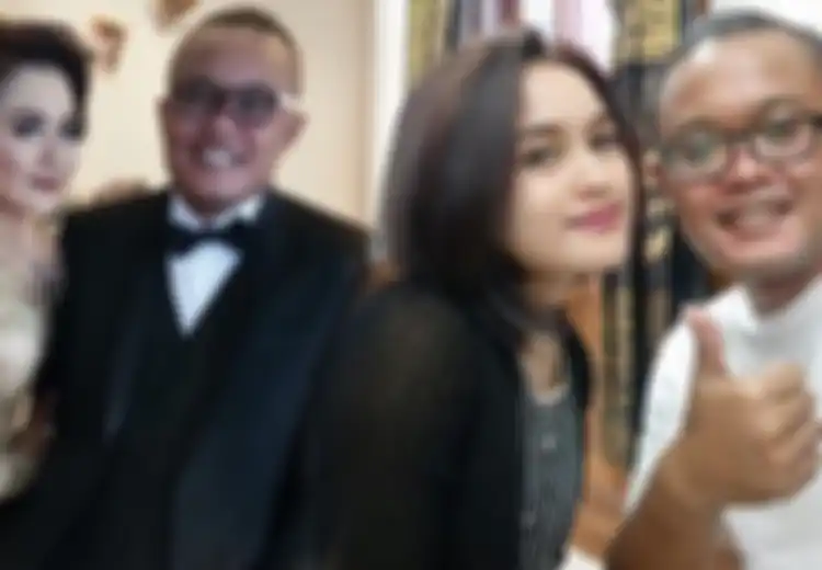 Sule Dikabarkan Dekat dengan Sinden Cantik: Setelah Cerai, Pria atau Wanita yang Lebih Cepat Move On?