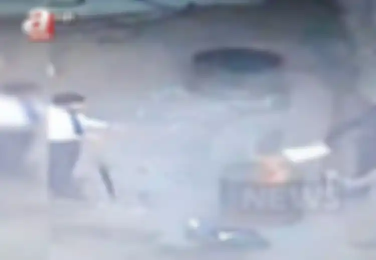 Video Ini Ungkap Petugas Konsulat Arab Saudi Buru-buru Bakar Barang Bukti Usai Habisi Jamal Khashoggi
