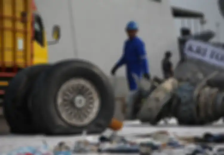 Satu per Satu Bagian Pesawat Lion Air JT 610 yang Jatuh Ditemukan, Ada Roda Hingga Turbin Pesawat