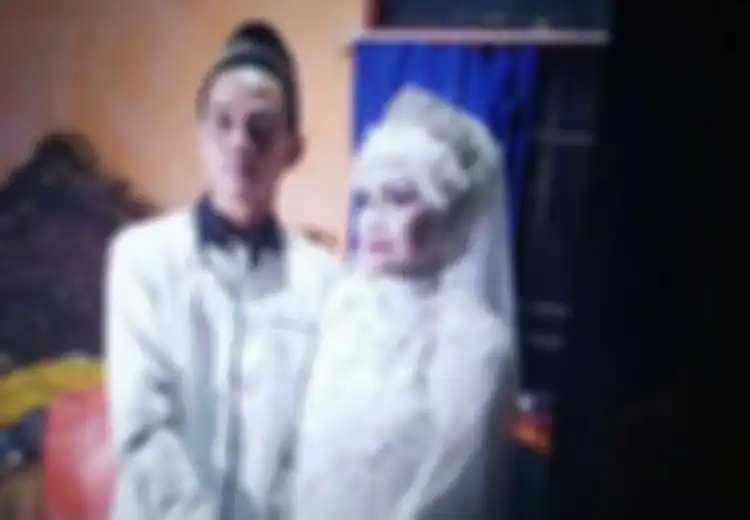 Pernah Menikah 13 Kali, Nenek 60 Tahun Ini Berakhir di Pelaminan Bersama Pemuda 23 Tahun
