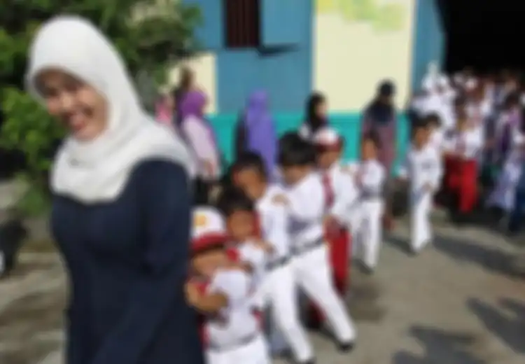 Mungkinkah Gaji Guru Diusulkan Naik jadi Rp20 Juta? Yuk, Intip Dulu 5 Negara dengan Gaji Guru Tertinggi di Dunia