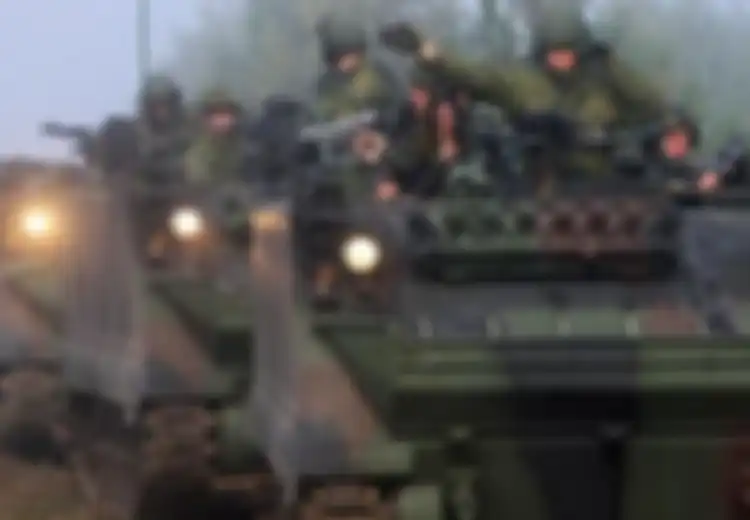 Sebut Rusia Sudah Jejerkan Tanknya di Perbatasan, Ukraina: Saatnya Seluruh Dunia Bersatu