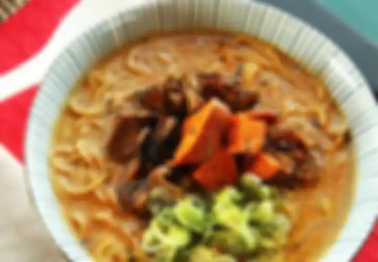 Dari Sakit Kepala Hingga Penyakit Jantung, Ini yang Akan Terjadi pada Tubuh Jika Kita Sering Makan Ramen Instan