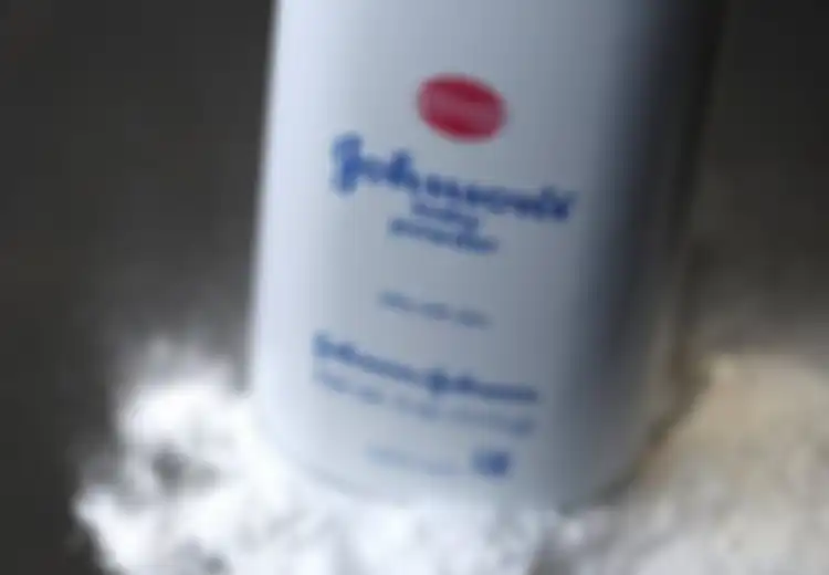 Diklaim Sembunyikan Kandungan Asbes dalam Produk Bedaknya, Kekayaan Johnson & Johnson 'Raib' Rp580 triliun