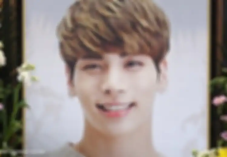 Setahun Kematian Jonghyun 'SHINee': Segera Atasi Pikiran Bunuh Diri dengan Cara Berikut!