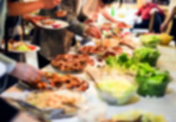 Ingin Menekan Hasrat Makan yang Tak Terkendali? Mulailah dengan Makan Secara Perlahan