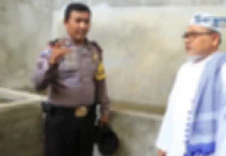 Kisah Aipda Zulfan, Anggota Polisi yang Gagas Air Bersih Bagi Ratusan Santri