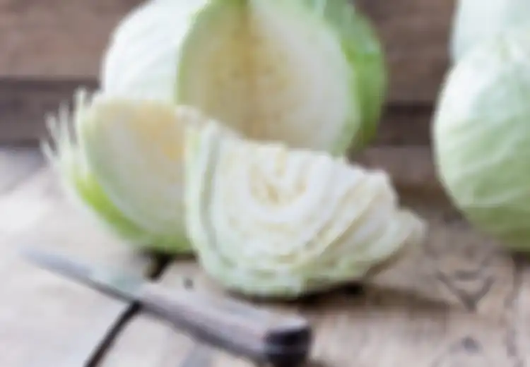 Dari Tomat Hingga Kol, Ini Daftar Makanan yang Dapat Sebabkan Bau Badan