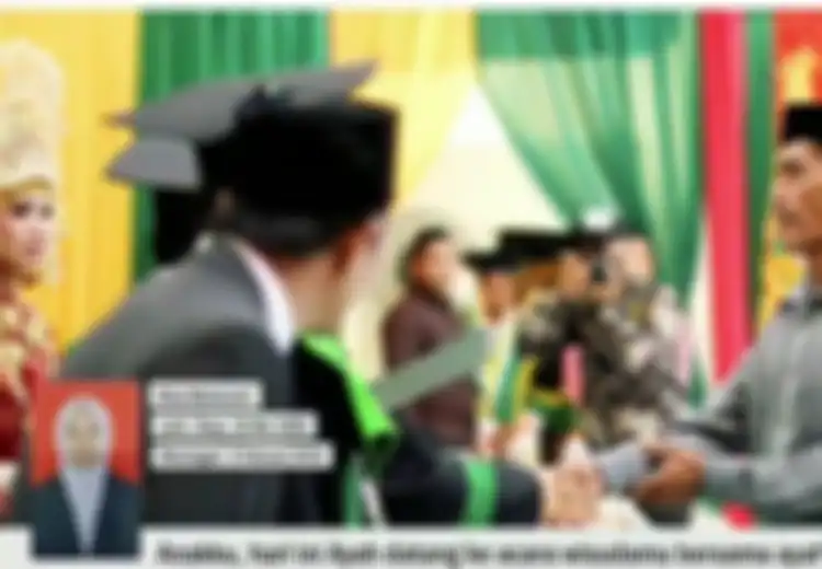 Kisah Haru Seorang Ayah Gantikan Putrinya yang Telah Meninggal Untuk Wisuda
