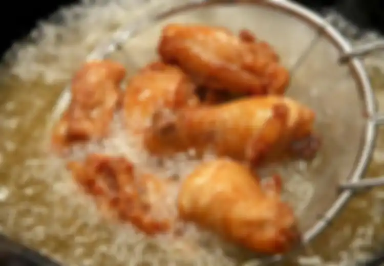 Hal Mengerikan Ini Bisa Terjadi pada Tubuh Jika Anda Gunakan Minyak Jelantah untuk Memasak, Jadi Hindari!