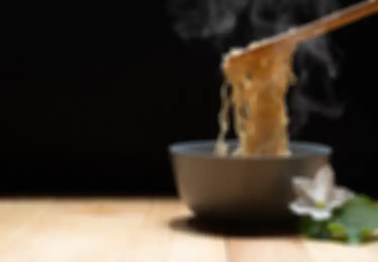 Jangan Salah Kaprah, Ternyata Makan Mie Instan Tidak Berbahaya Bagi Tubuh Lho!