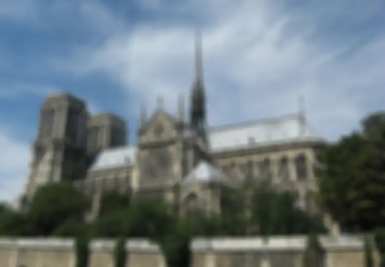 Mengenal Katedral Notre-Dame di Paris yang Terbakar Saat Renovasi