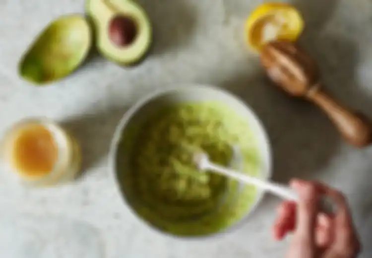Intip Cara Membuat Masker Lemon, Alpukat, dan Madu untuk Kulit Wajah Cantik Bersinar!
