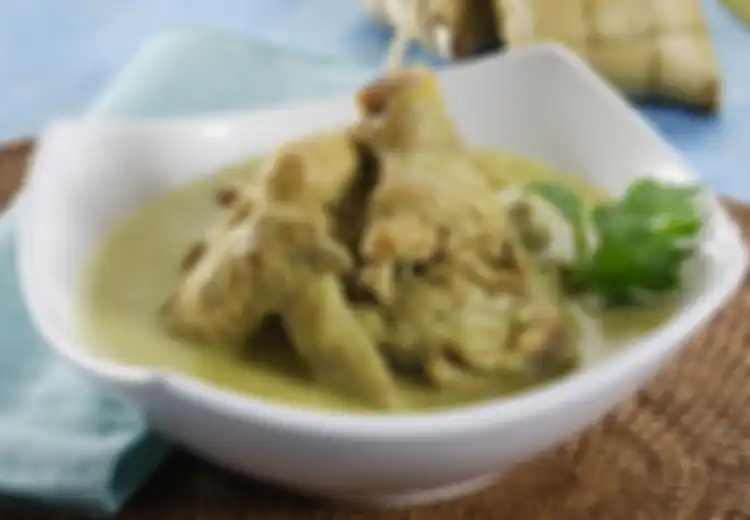 Walau Kaya Santan, Opor Ayam Lebaran Tidak Bikin Gemuk Kok, Asalkan Gunakan Resep Berikut Ini Ya!