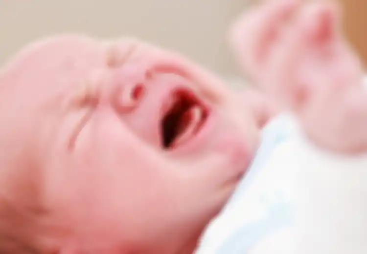 Bayi Anda Menangis Terus-Menerus, Mungkin Kolik! Ini Cara Alami Rawat Kolik pada Bayi