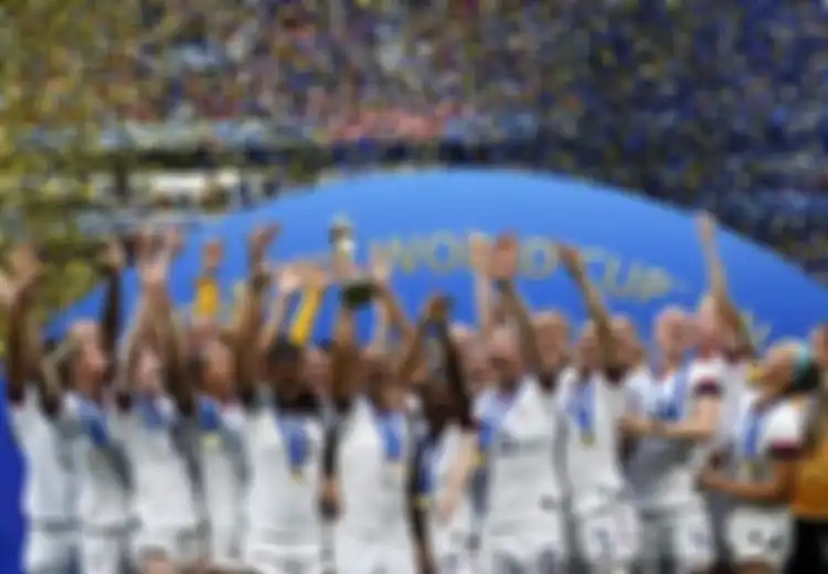 Amerika Serikat Juara Piala Dunia Wanita 2019: Sebelum Dilarang Selama 50 Tahun, Dulu Sepak Bola Wanita Lebih Popular dari Pria