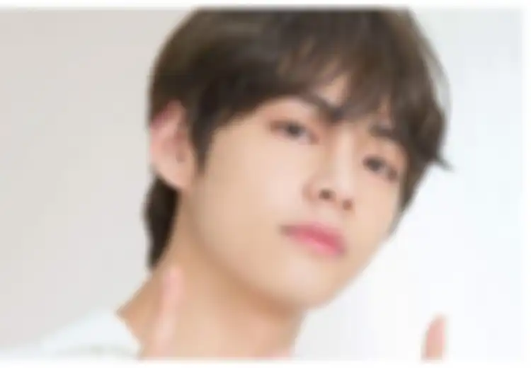 V BTS Derita Choligernic Urticaria, Kenali Penyebab dan Solusinya