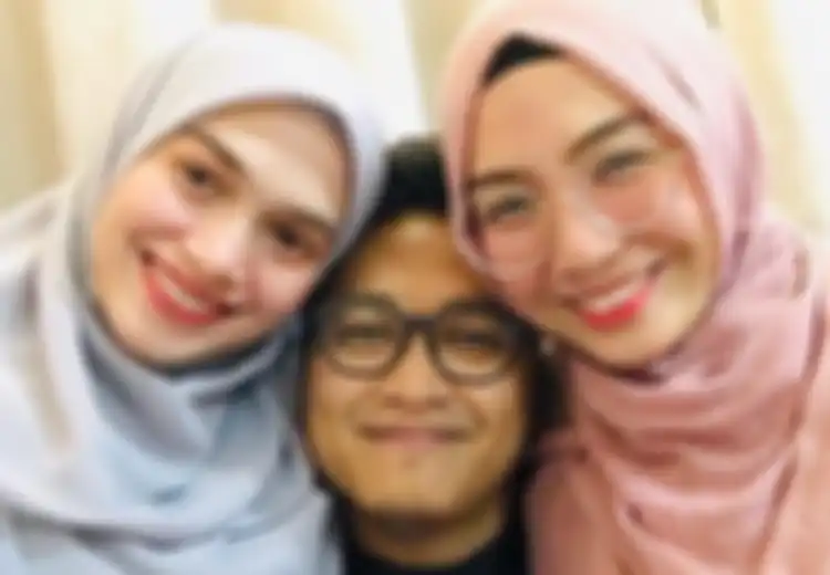 Saat Para Istri Mati-matian Menentang Poligami, Wanita Ini Justru Sukarela Pilihkan Istri Kedua untuk Suaminya