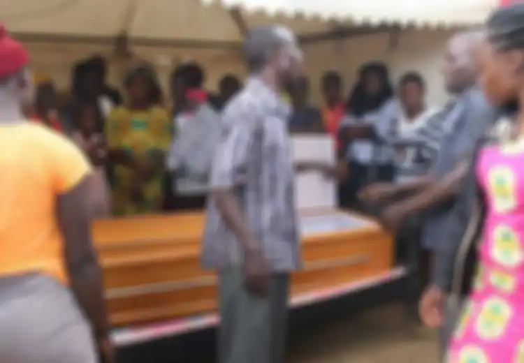 Hanya Demi Benda Ini, Sebuah Makam Nekat Dibongkar Paksa oleh Pejabat Setempat, Bahkan Jenazah Pun Dilucuti