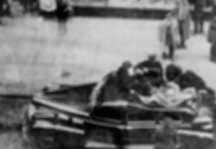 Foto Ini Dijuluki Sebagai 'Bunuh Diri Terindah' Sepanjang Masa, Rupanya di Sinilah Letak Keindahannya