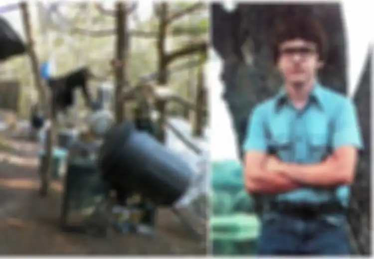 Padahal 27 Tahun Tinggal di Hutan dan Tidak Bekerja, Orang-orang Terkejut Saat Tahu Pria Ini Punya Barang-barang Modern
