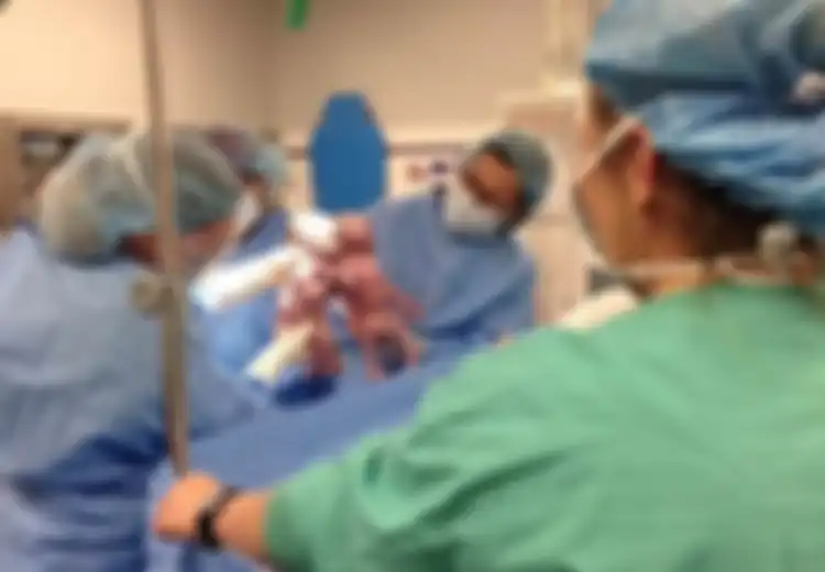 Heboh di Ruang Persalinan Sampai Dokter Menjerit Usai Bantu Kelahiran Bayi Kembar, Ibu Sampai Terharu Lihat Kondisi Mengharukan Bayinya