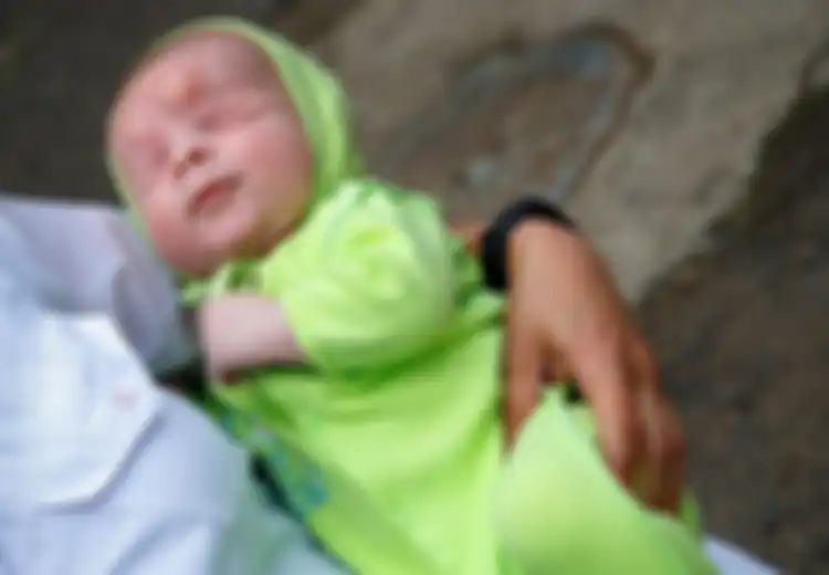 Kisah Bayi yang Terlahir Tanpa Bola Mata, Ditinggalkan Ibu Kandungnya, Kini Harus Jalani Operasi Setiap 6 Bulan