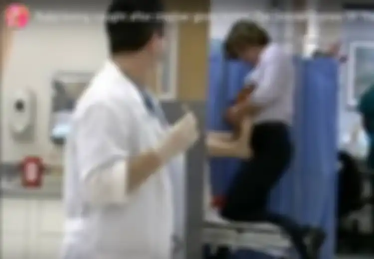 (Video) Bayi Ini Lahir dengan ‘Loncat’ Keluar dari Rahim Ibunya, Dokter dengan Sigap Cepat Menangkapnya