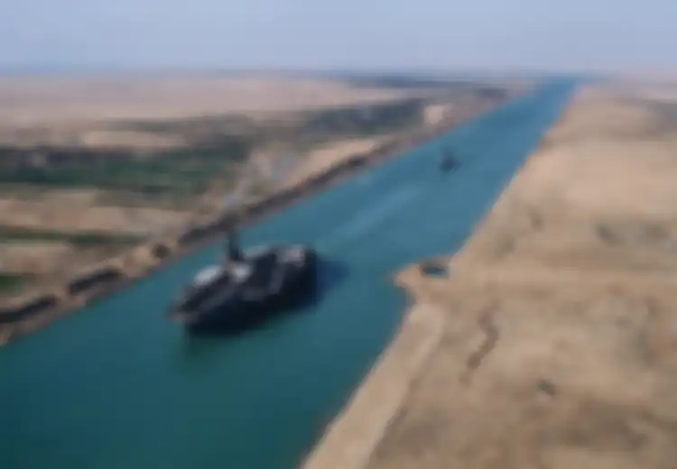 Jadi Sorotan Dunia Setelah Kapal Tangker Jepang Terdampar di Terusan Suez, Siapa Sangka Wilayah Laut Ini Pernah Jadi Saksi Bisu Pertempuran Dasyat Antara Israel Dibantu Inggris Melawan Negara Arab Ini