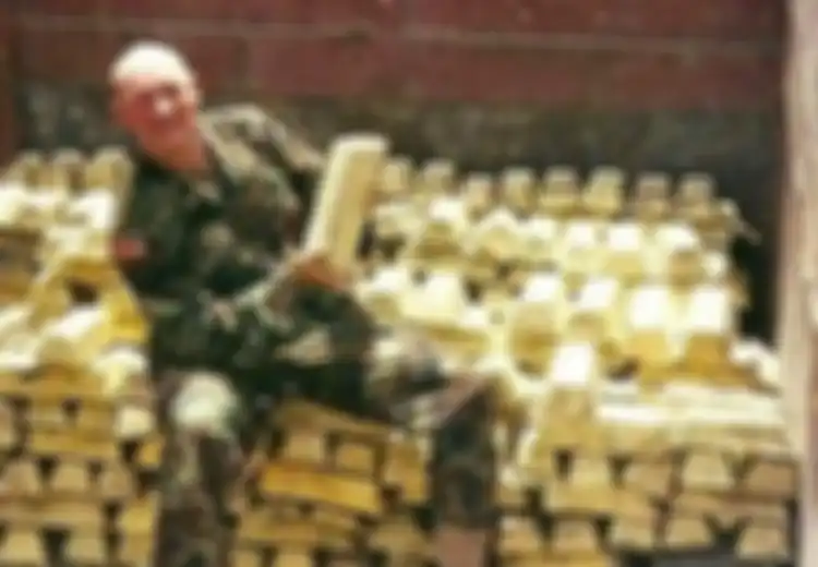 Konon Ada Emas 90 Kg yang Ditinggalkan Saddam Husein Setelah Rezimnya di Tumbangkan Amerika, Lantas Kemanakah Harta Misterius Itu, Benarkan Dirampas Tentara Amerika?
