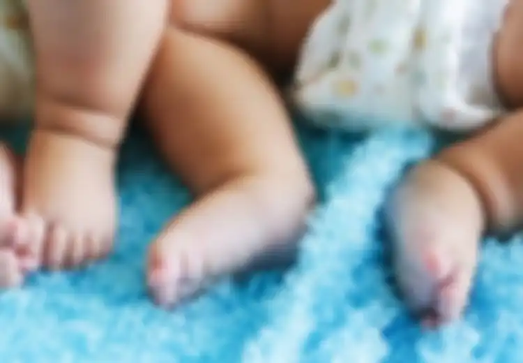 Hamil Bayi Kembar Berisiko Lahir Prematur, Seperti yang Dialami Cynthia Lamusu Berikut Ini