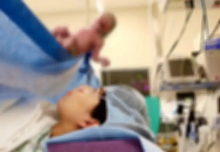 Ceroboh Saat Melakukan Persalinan, Bidan Ini Malah 'Memutuskan' Kepala Bayi Saat Mencoba Menariknya Keluar Dari Perut Ibunya