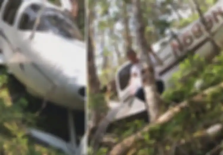 Kisah Seorang Dokter Terdampar di Hutan Mendapat Keajaiban Setelah Pesawatnya Mendarat Darurat,  Seorang Nenek Mengubah Jalan Hidupnya Lewat Doanya